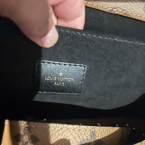 SOLD Authentic Louis Vuitton Pochette Métis - Picture 9 of 11